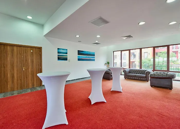 Hotell Fara - Marina Cape 4*