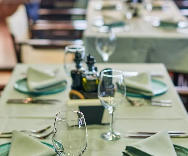 Fara - Marina Cape Хотел Ахелой